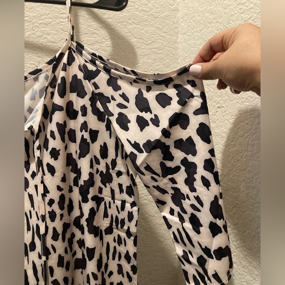 Leopard Cold Shoulder Dress - Picture 2 of 4